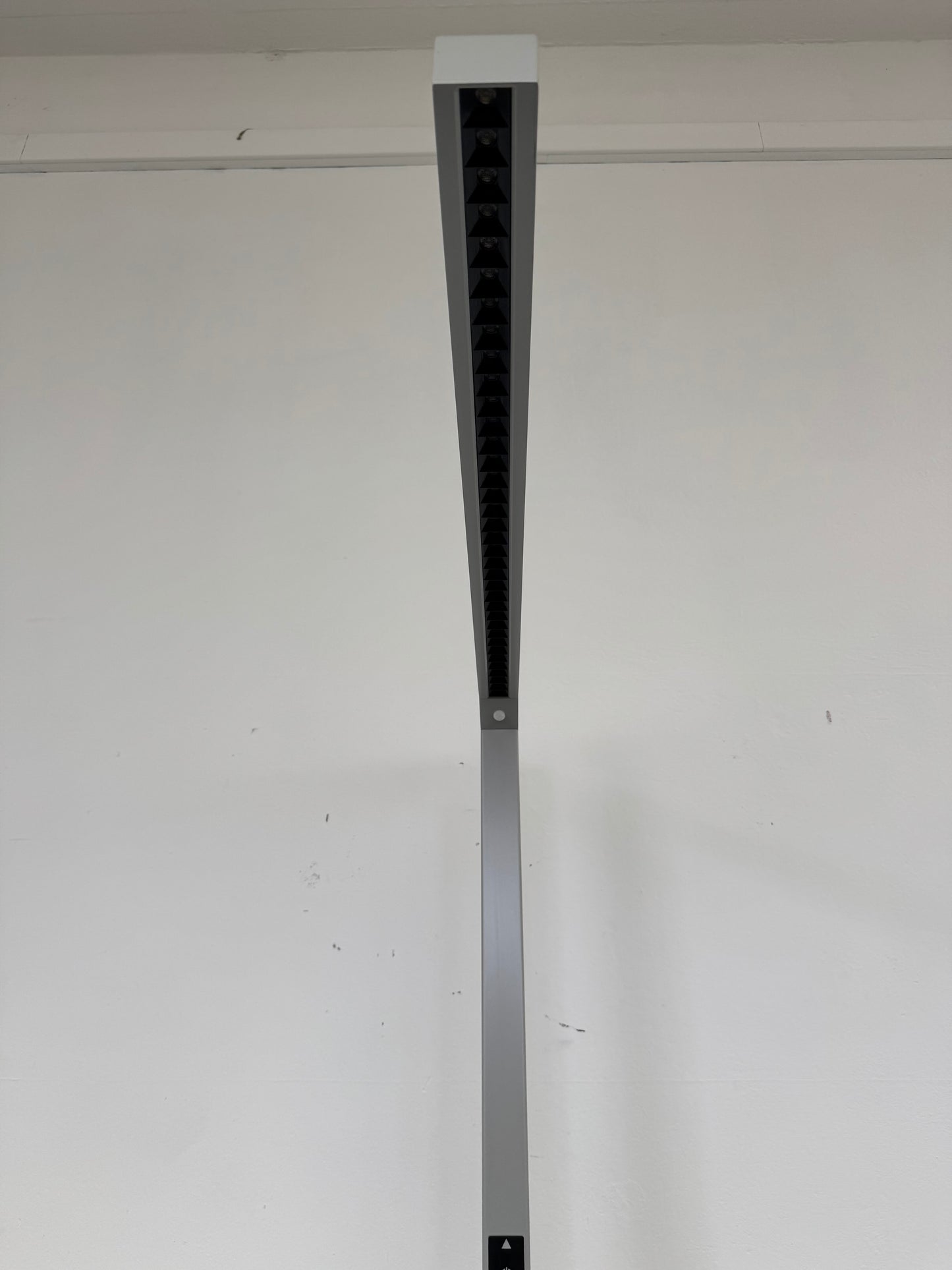 MC MyLight Slim LED Stehleuchte