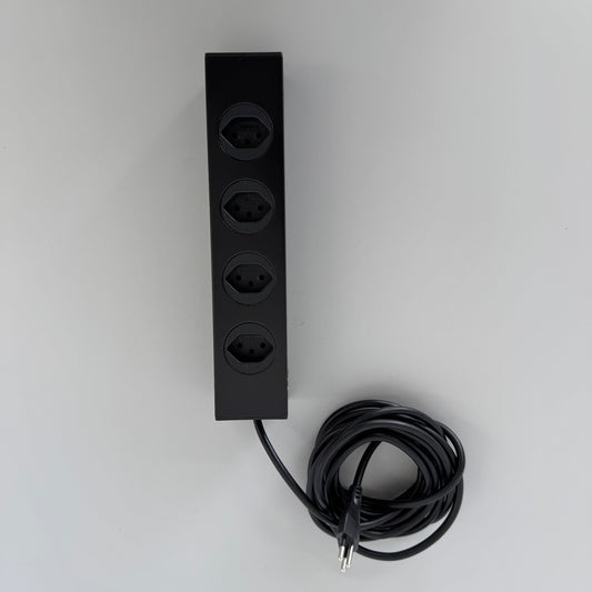 Typ 15515 Steckdoseneinheit mit Stromanschlüssen