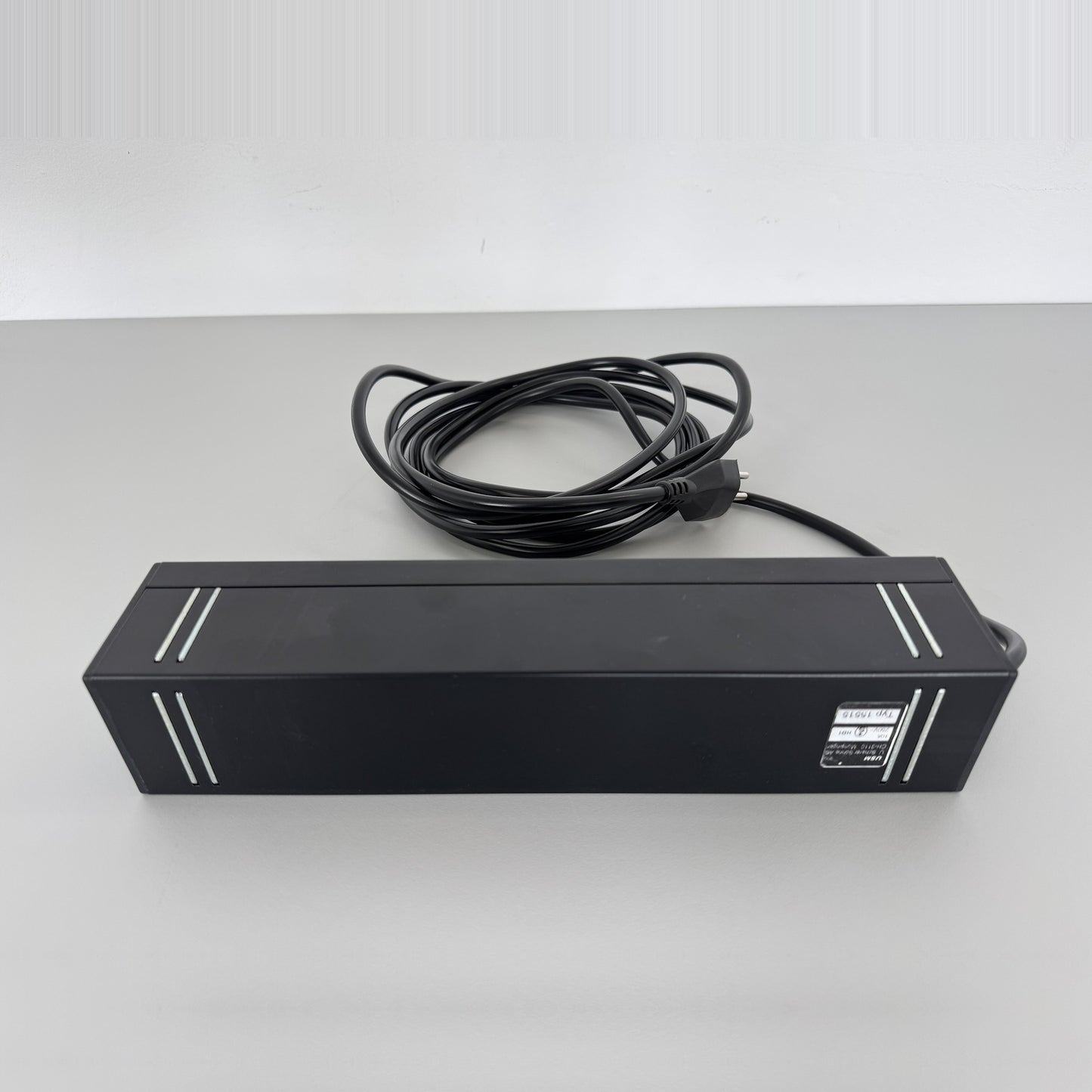 Typ 15515 Steckdoseneinheit von unten