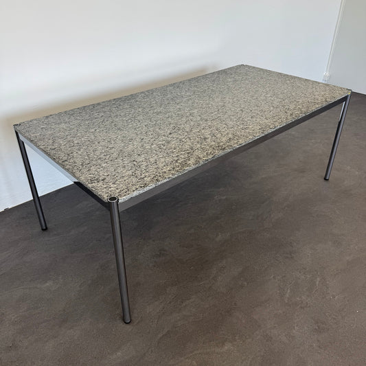 USM Haller Classic Schreibtisch Tischplatte Stein gemustert