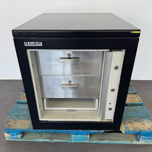 Bauer Tresor mit 2 abschiessbaren Schubladen