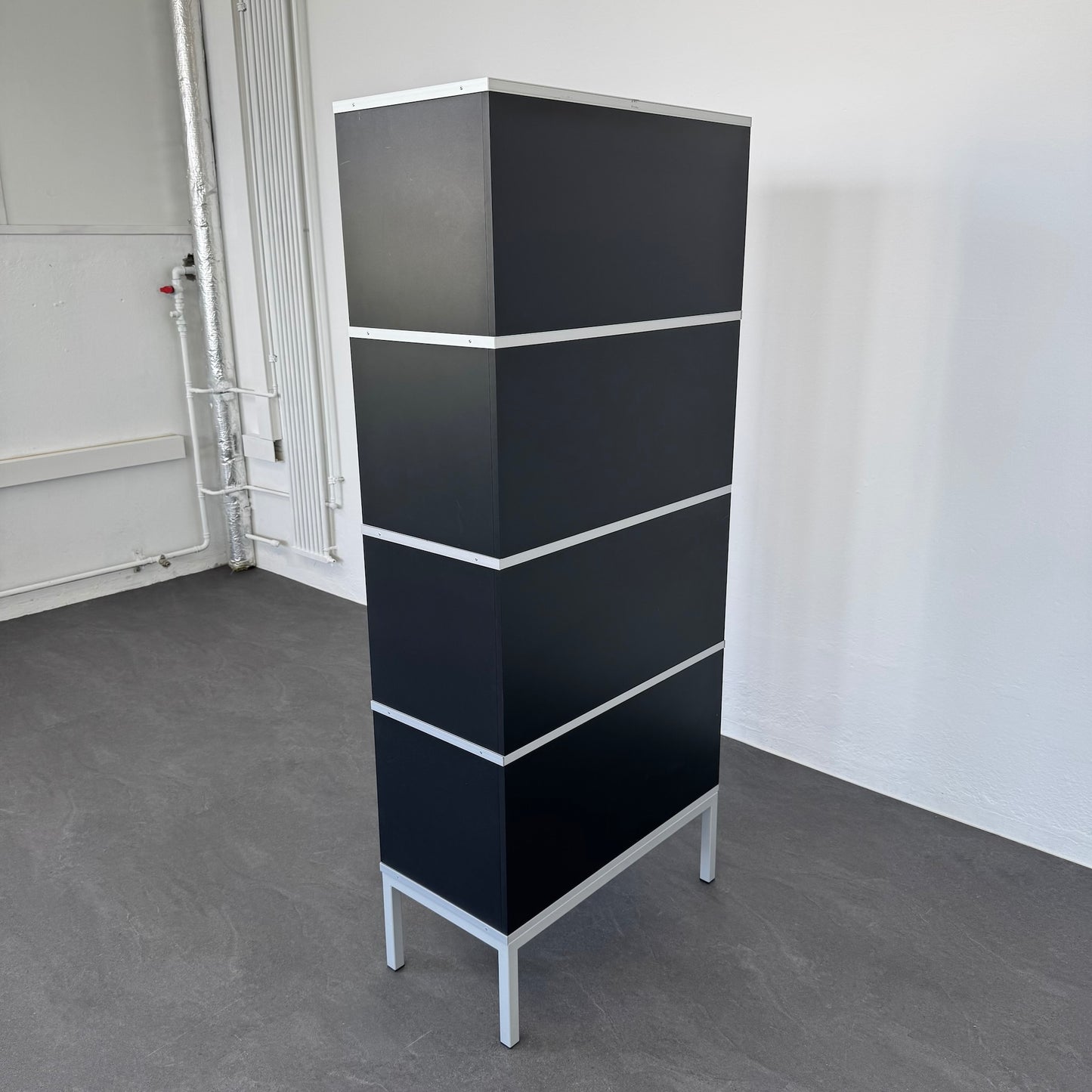 Denz D3 Ordner-Modul seitlich von hinten
