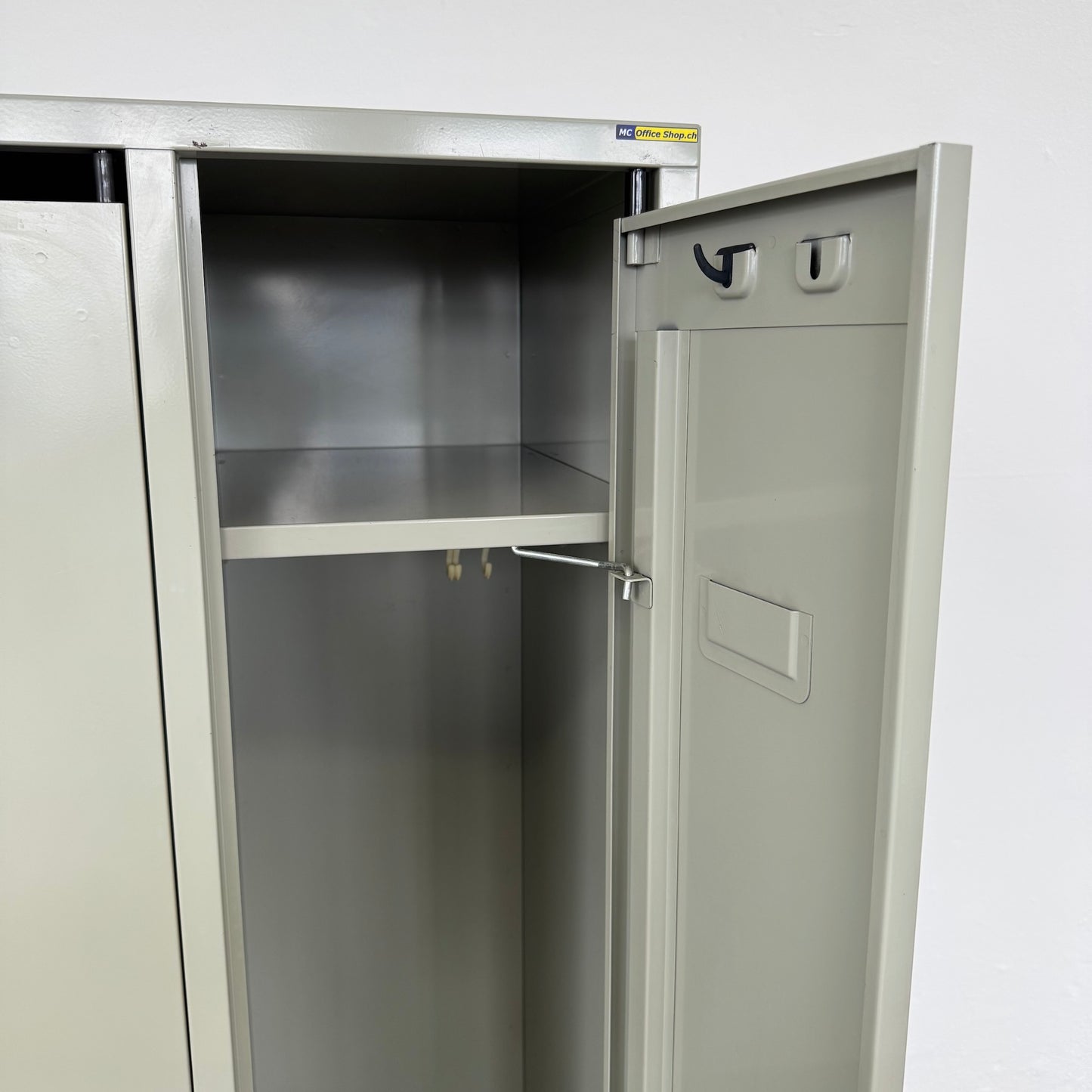 Lista Classic Garderobenschrank Detailfoto Hutablage