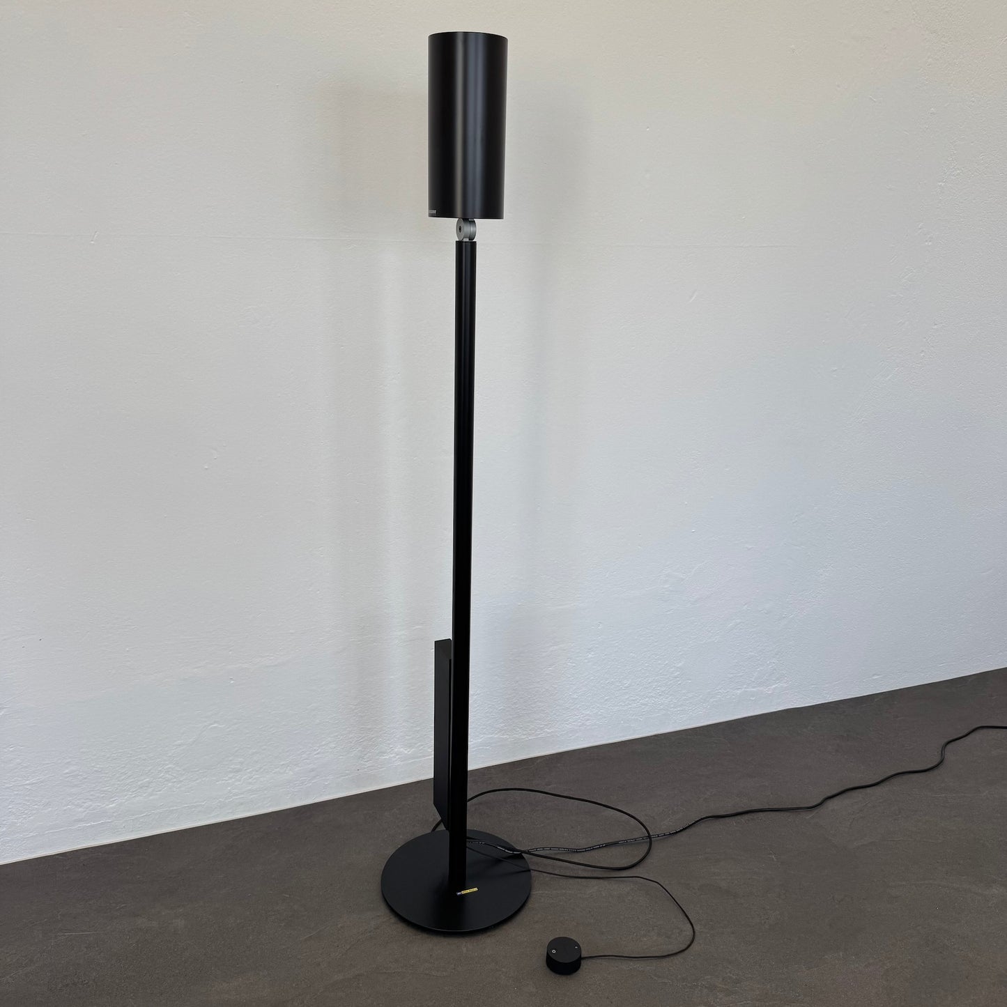 Regent Stream Office High Uplight 13500 Lumen