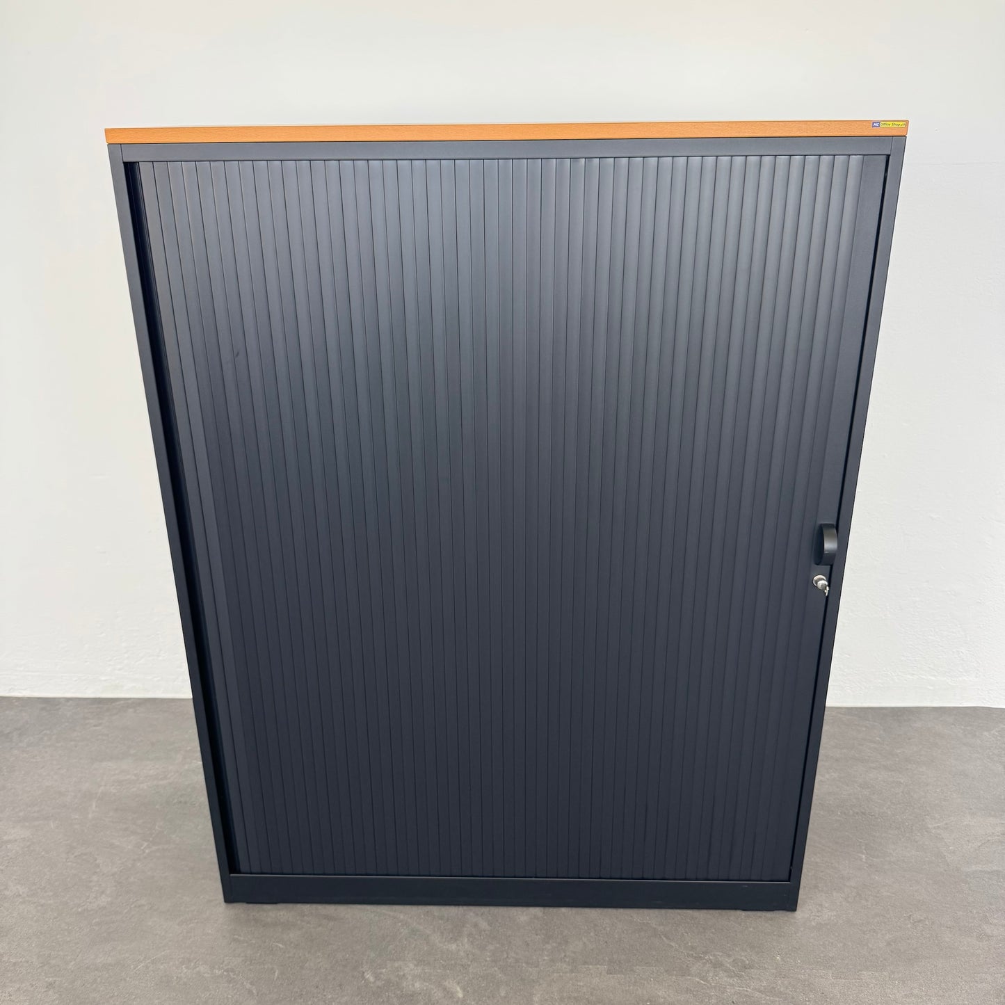 Lista Office Storage Lateralschrank aus Metall Schwarz