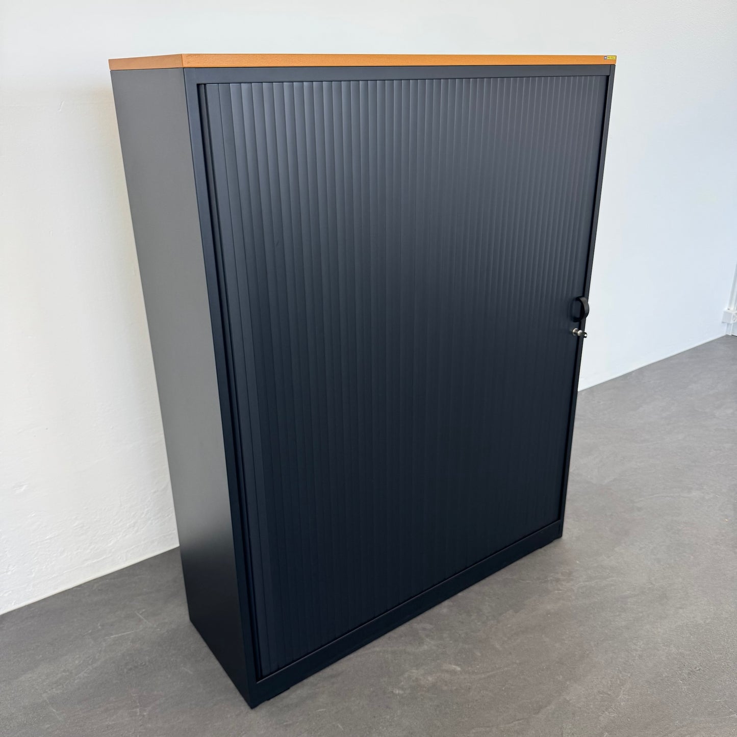 Lista Office Storage Lateralschrank 1200mm breit