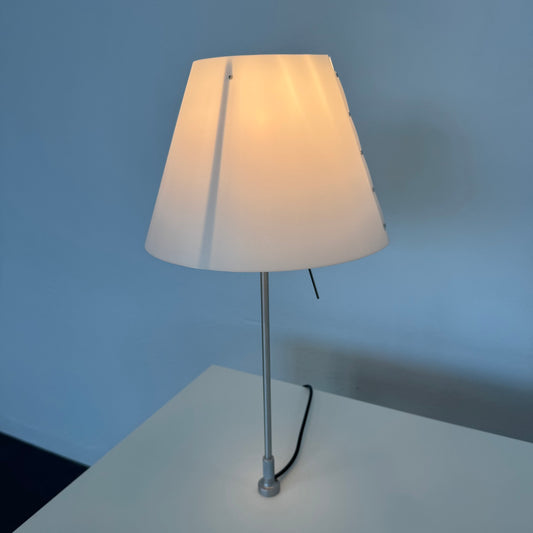 Artemide Tolomeo Tischlampe mit Lampenschirm