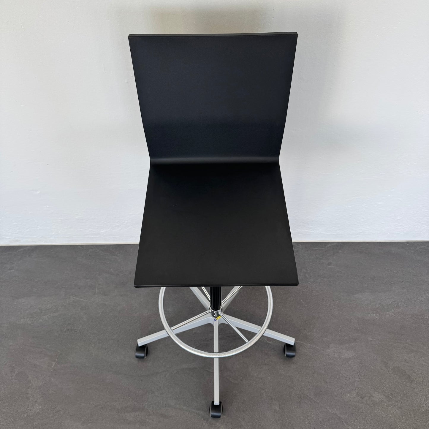 Vitra .04 Counter Drehstuhl Ansicht von oben