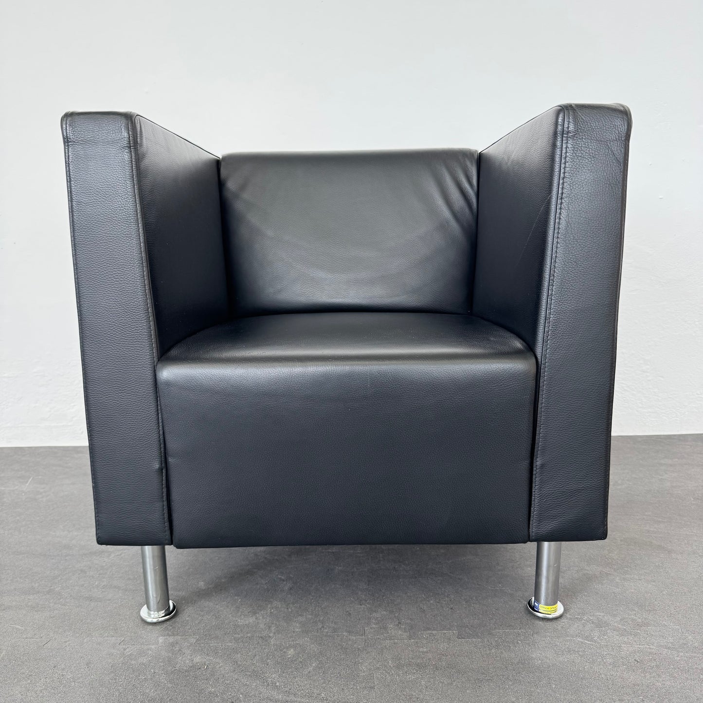 Dietiker Cubus Lounge S Sessel Ansicht von vorne