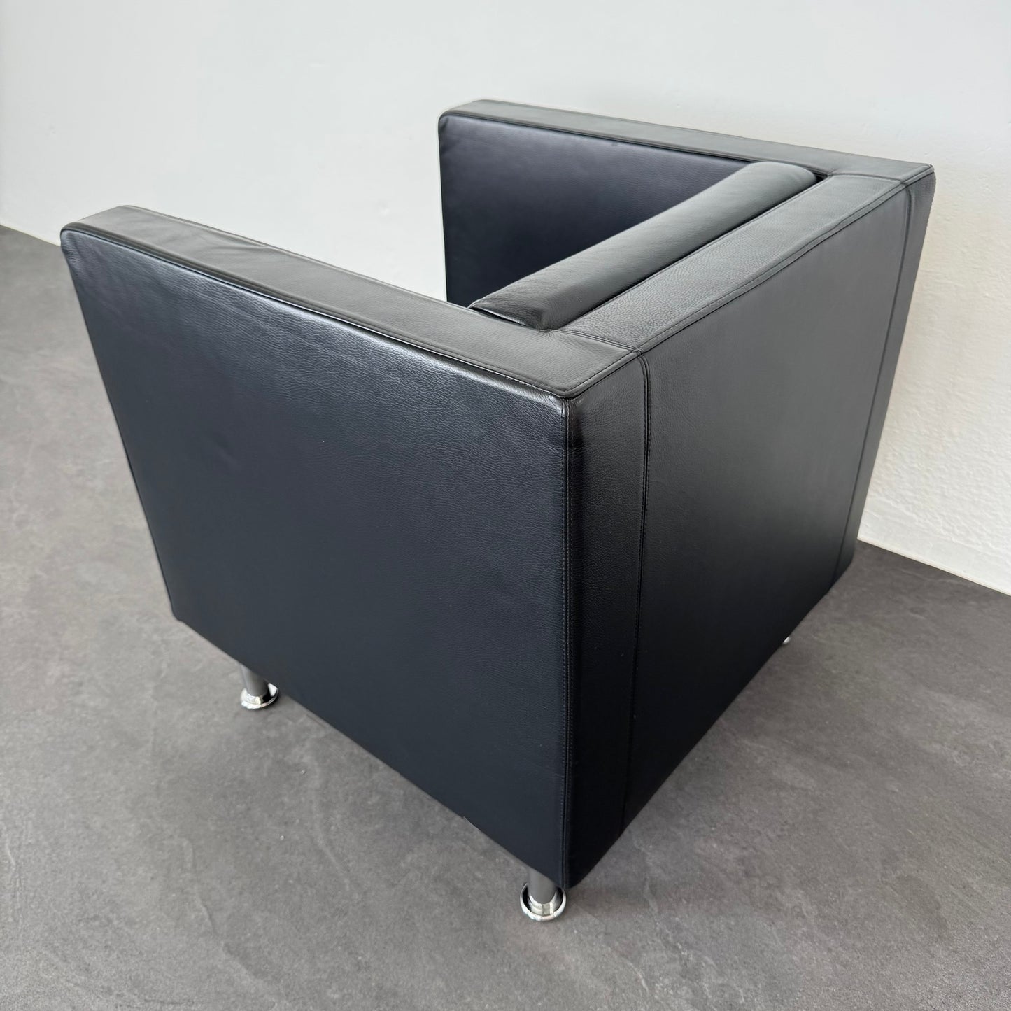 Dietiker Cubus Lounge S Sessel von hinten