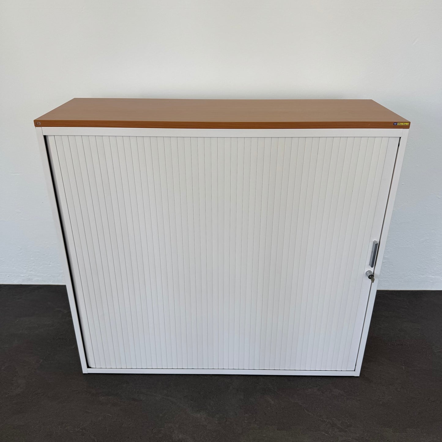 Lista Office Storage Lateralschrank Metall Weiss mit Holzdeckblatt