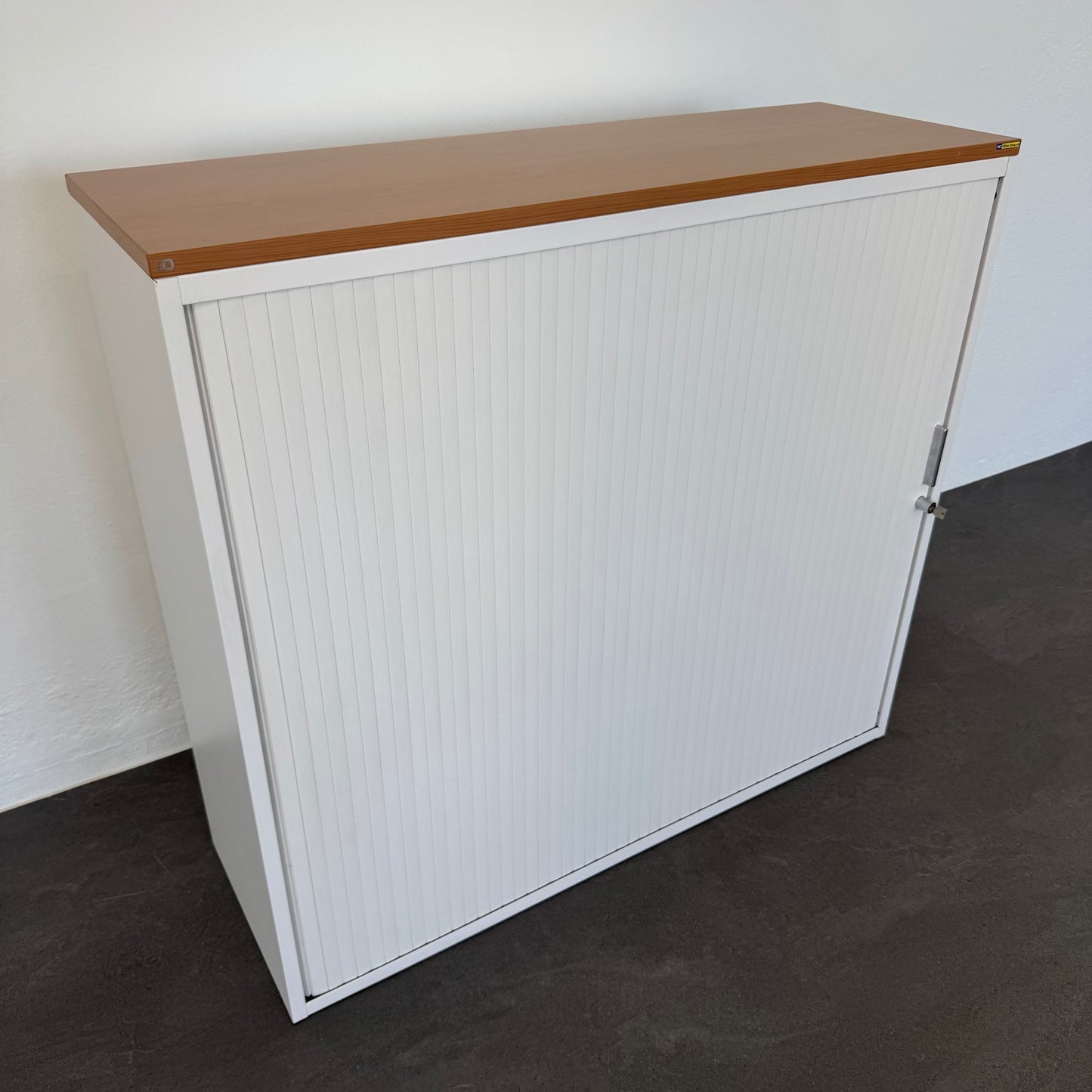 Lista Office Storage Lateralschrank 1200mm breit