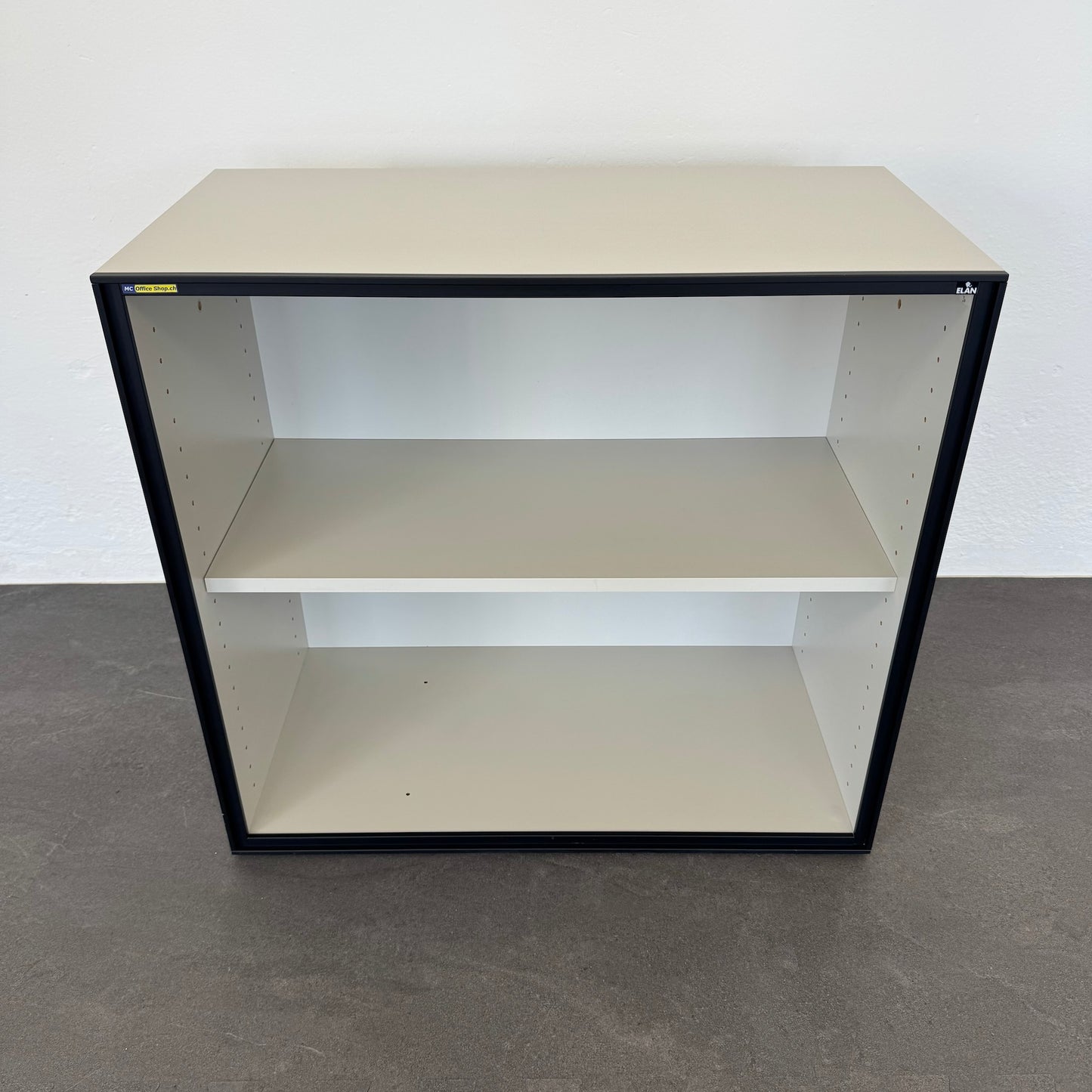 Haworth New City Ordner-Regal aus Spanplatte Cremegrau mit Alu-Kante