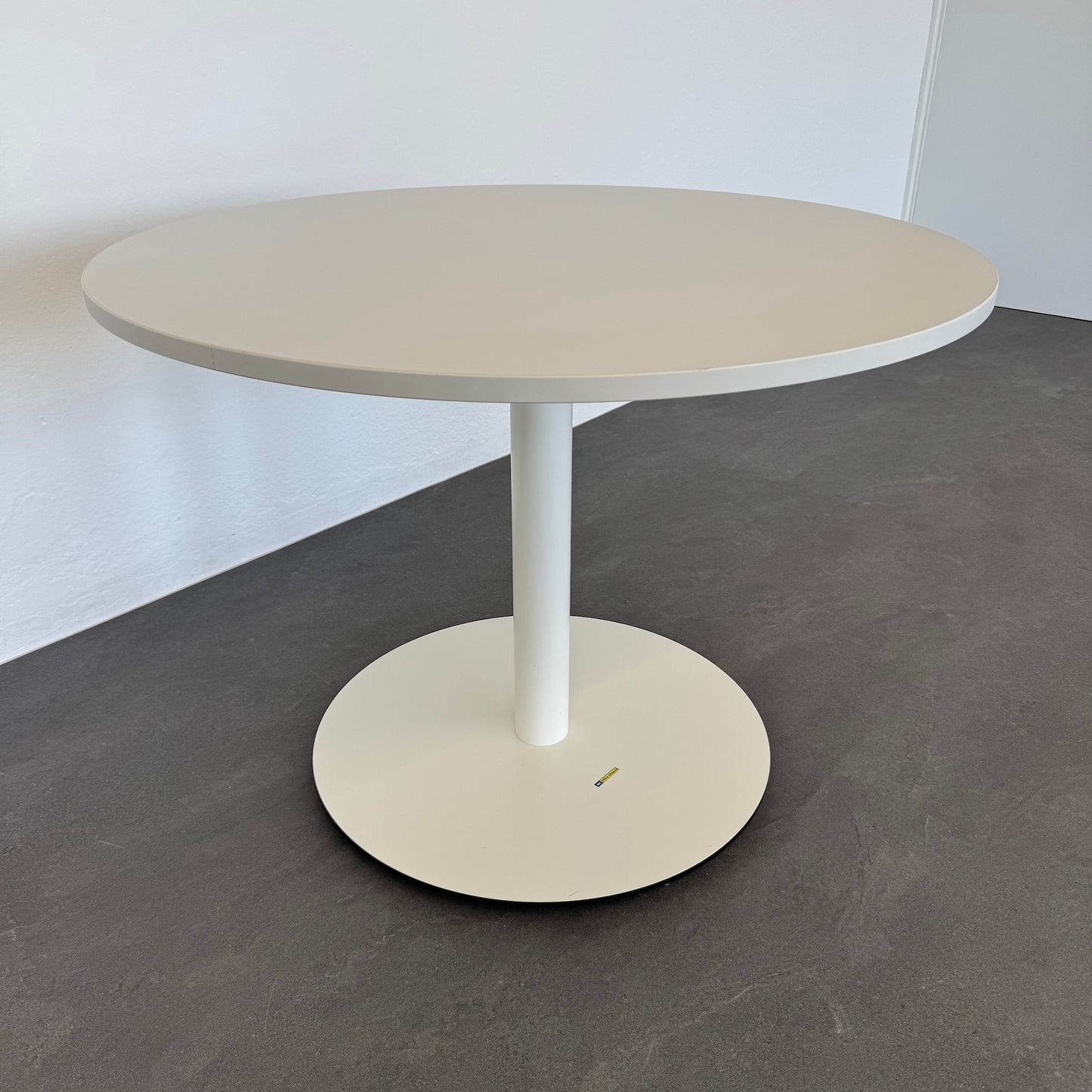 Lista Office Choice Besprechungstisch