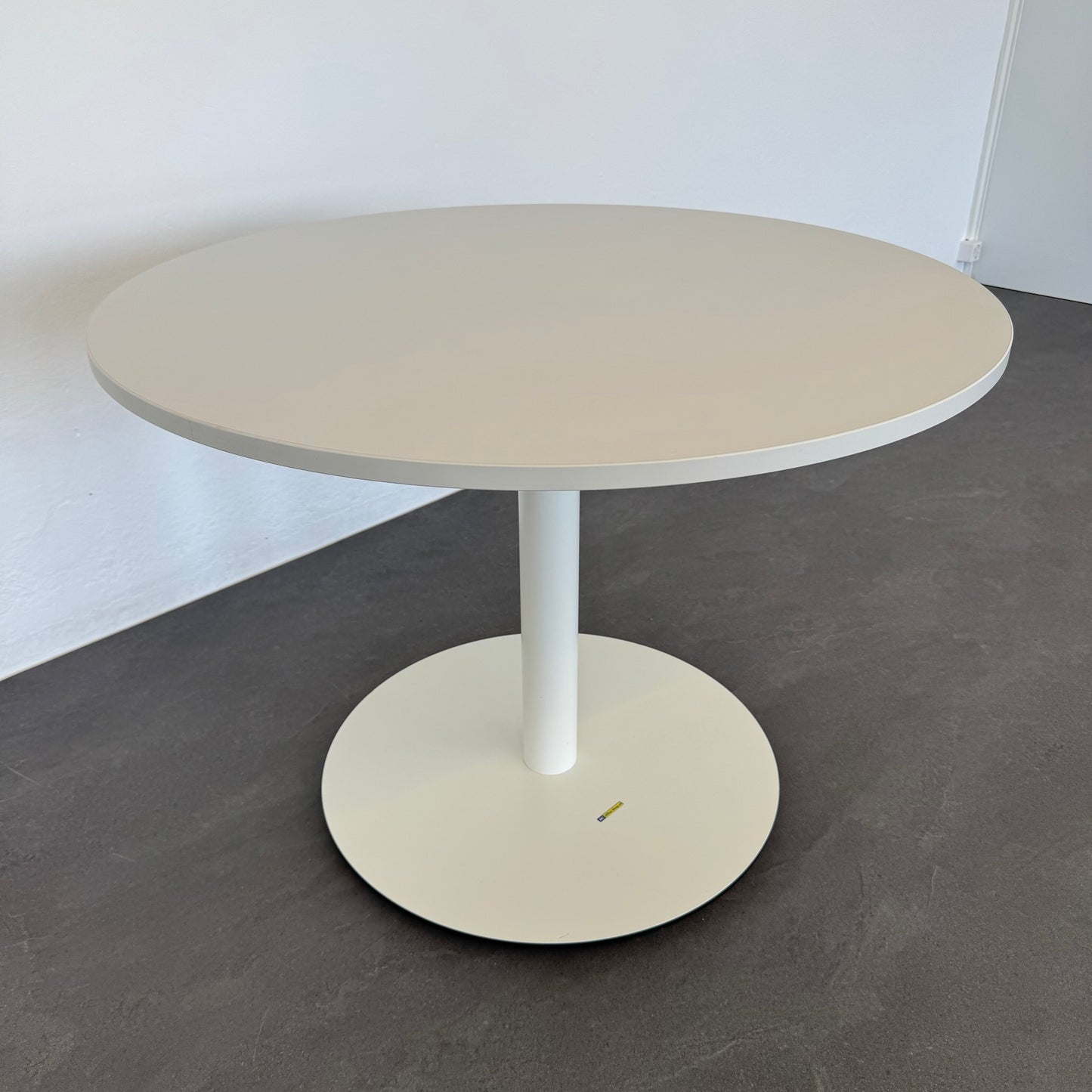 Lista Office Choice Besprechungstisch