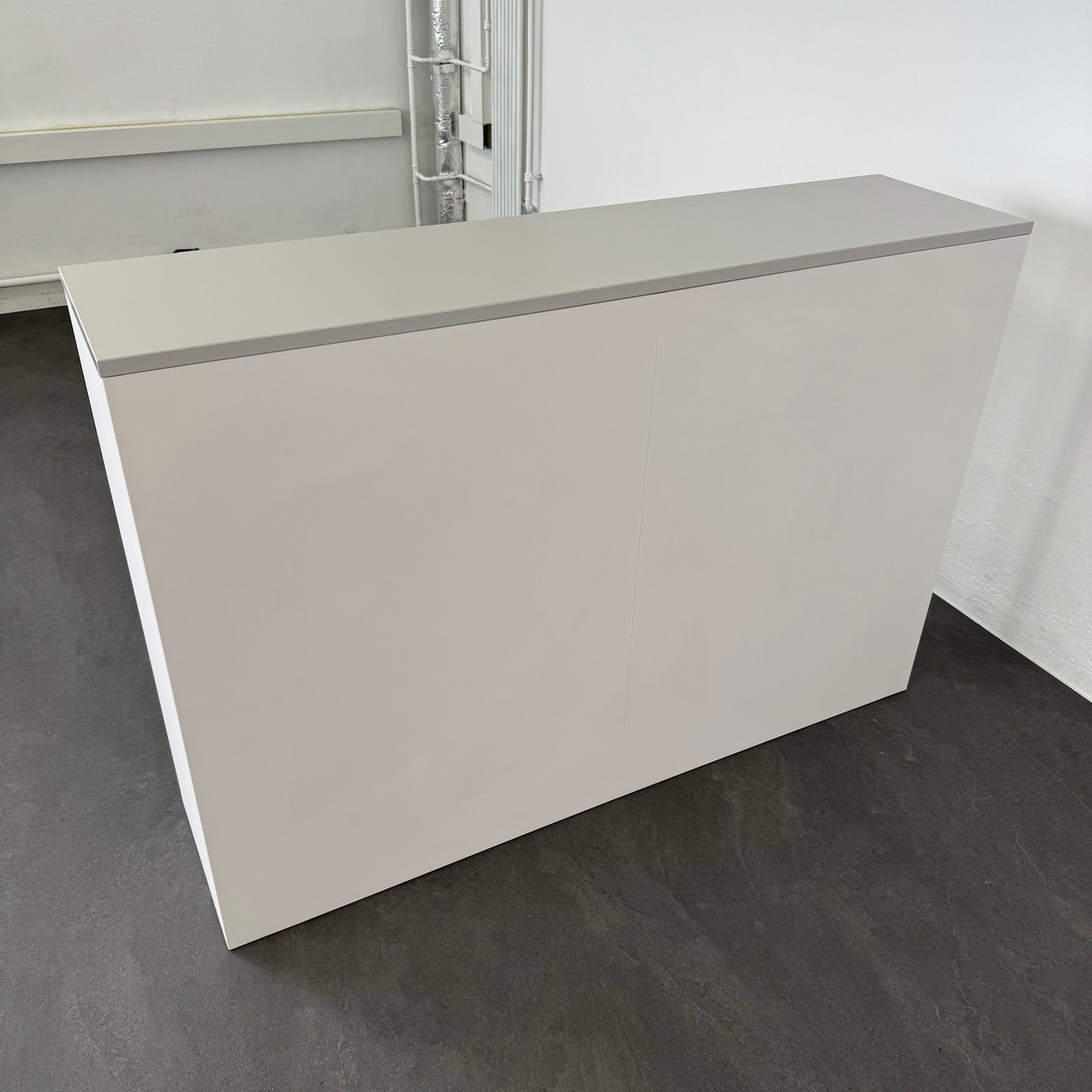 Lista Storage Schiebetür-Aktenschrank Ansicht von hinten