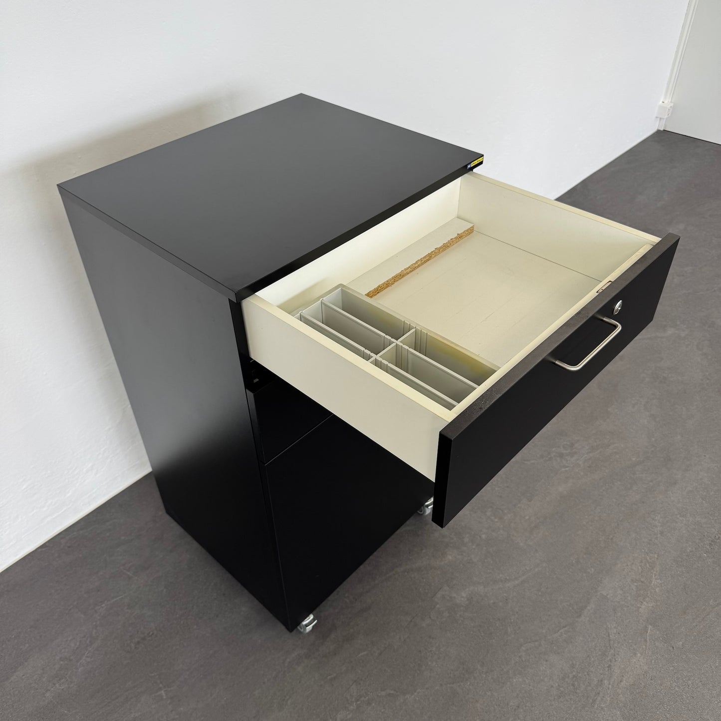 Top Design Elegante Roll-Caddy mit oberer Schublade offen