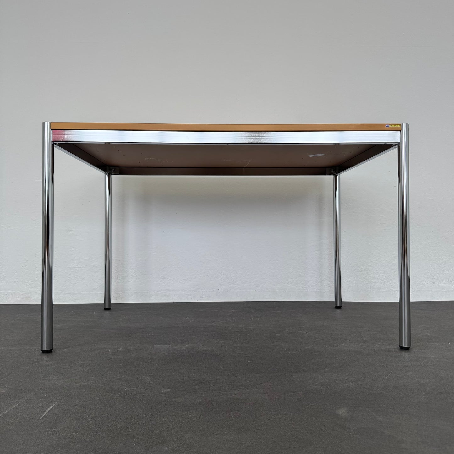 Ergodata Multi Desk Rondo Sitzungstisch Ansicht von unten