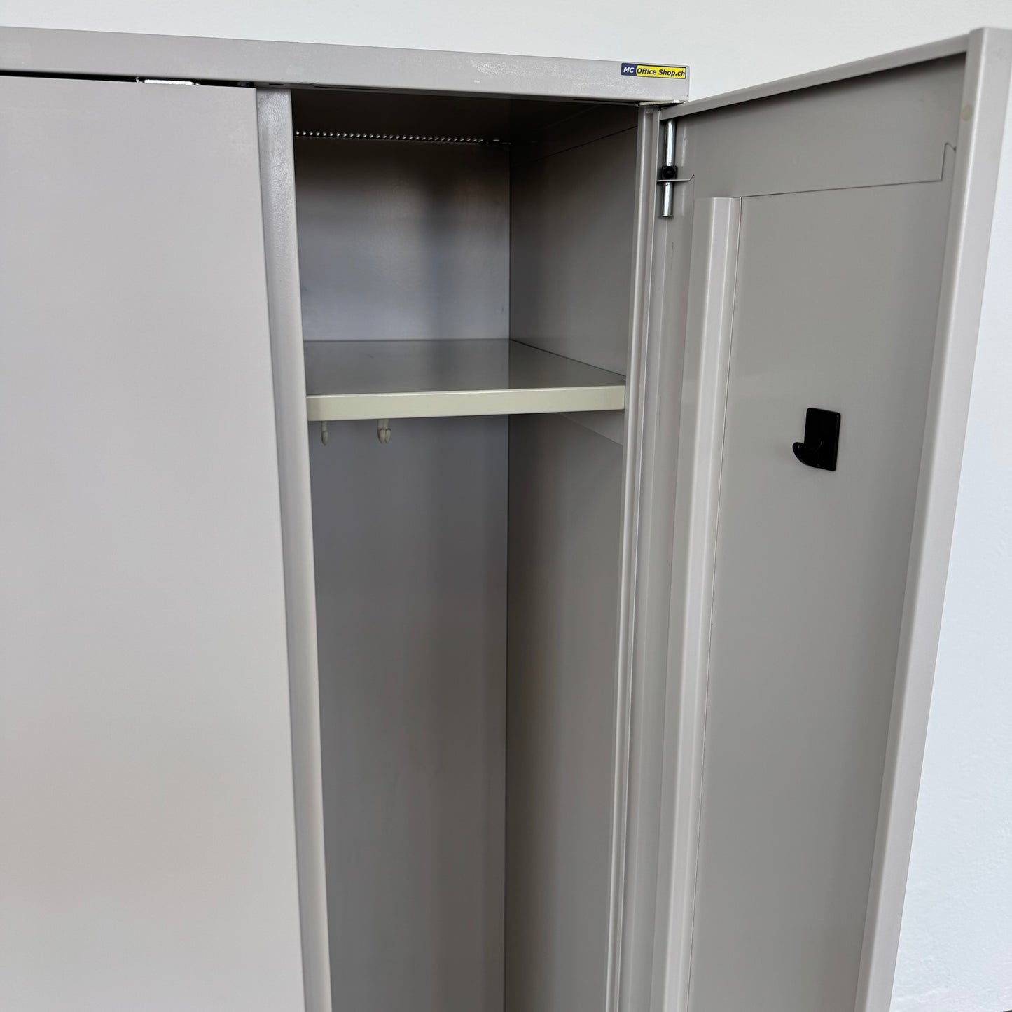 Lista Classic Garderobenschrank Detailfoto Hutablage