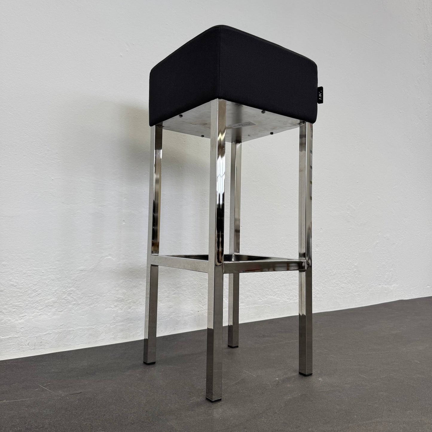 SMV Kir Royal Barhocker Ansicht von unten