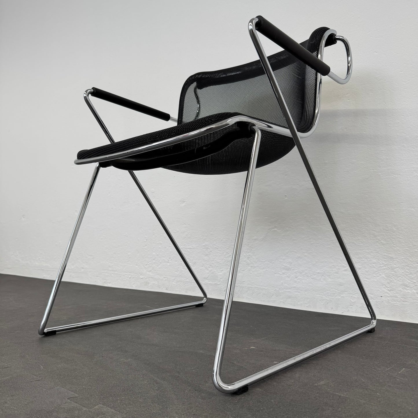 Top Design Caliente Freischwinger Ansicht von unten