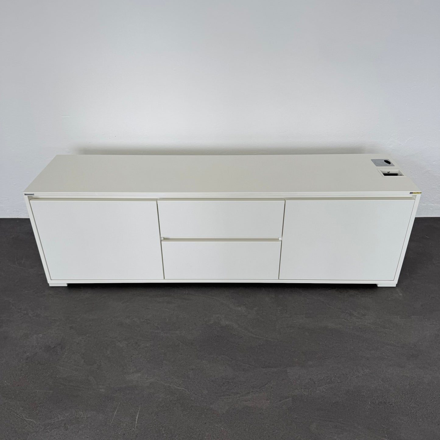 Palmberg Select Sideboard aus Spanplatte Weiss