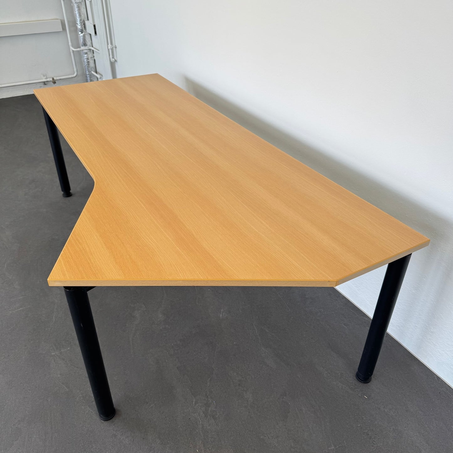Gesika Lim Schreibtisch Freiform höhenverstellbar von 690x750mm