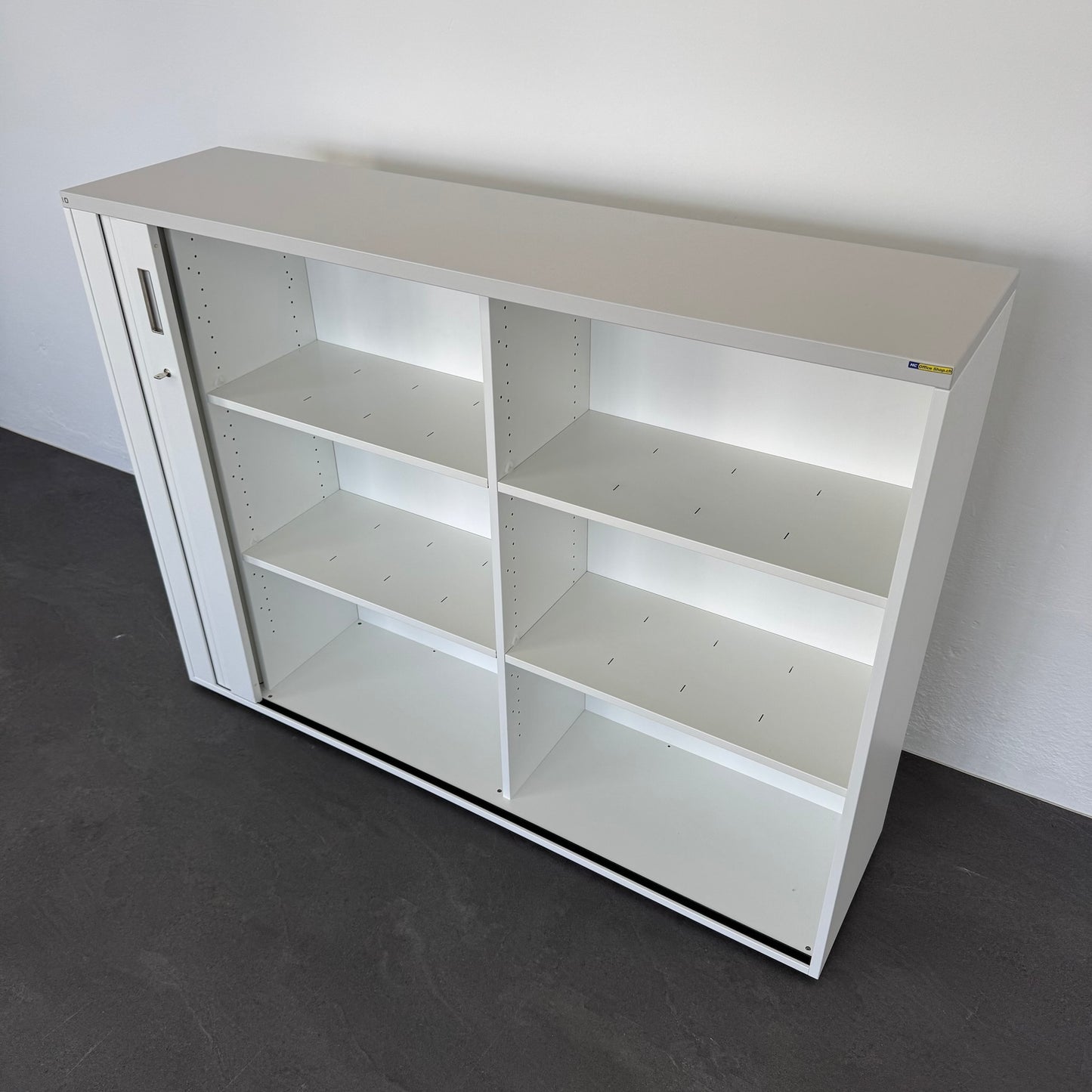 Lista Office Storage Lateralschrank mit Schlüssel