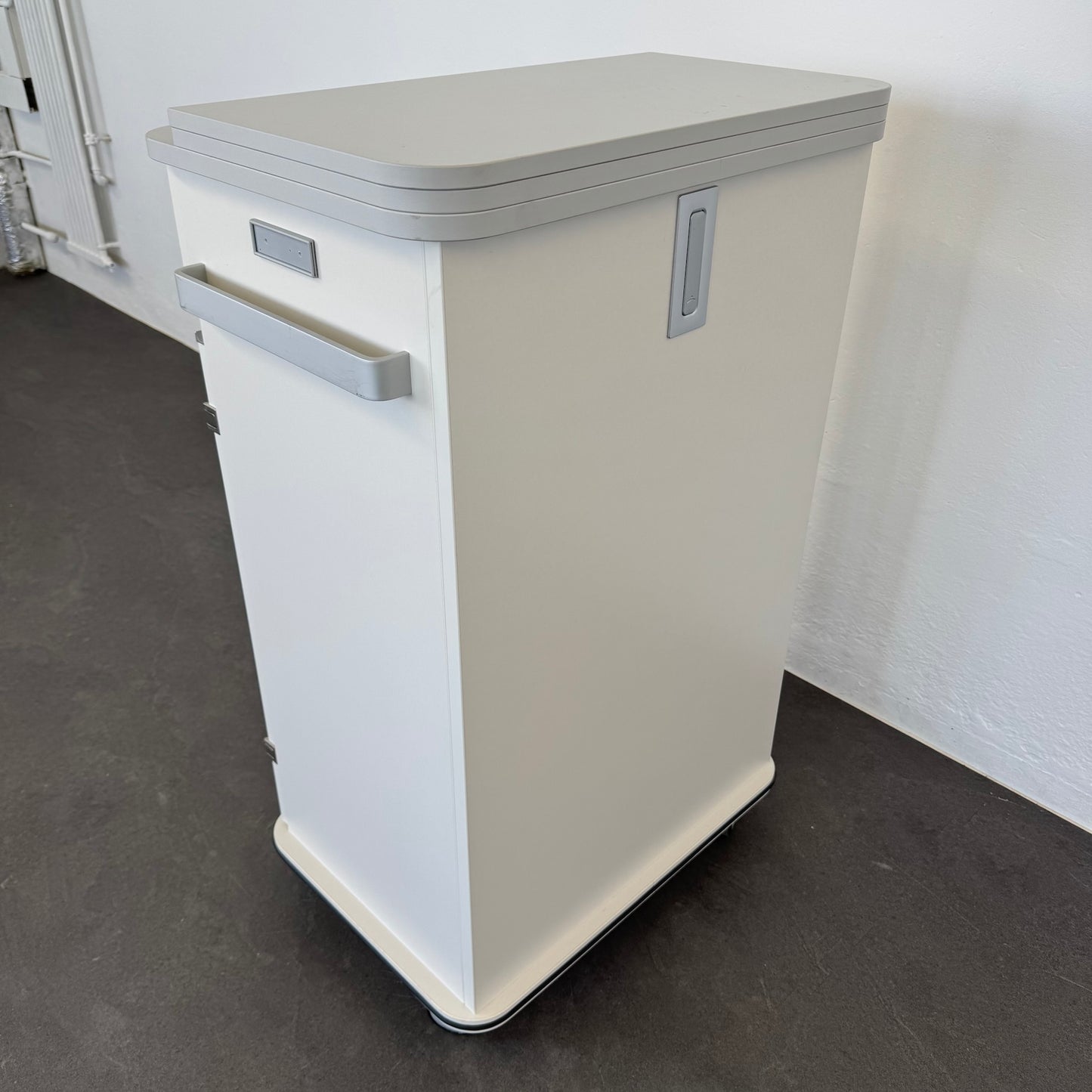 Haworth New City Maxi Caddy Ansicht hinten
