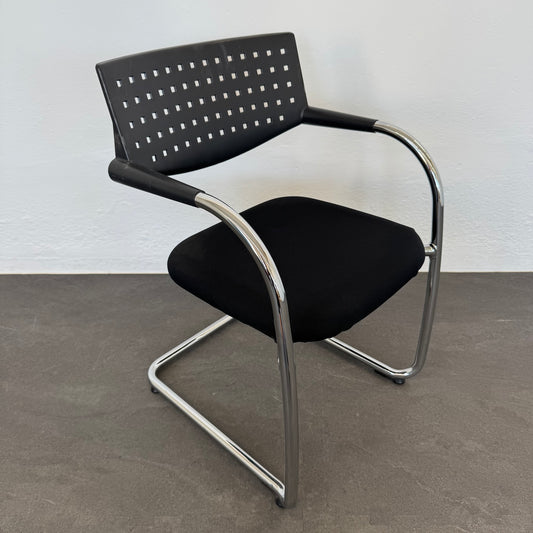 Vitra Visavis Freischwinger mit Armlehnen