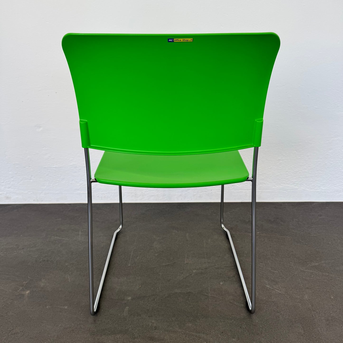 Vitra SIM Stapelstuhl Ansicht von hinten