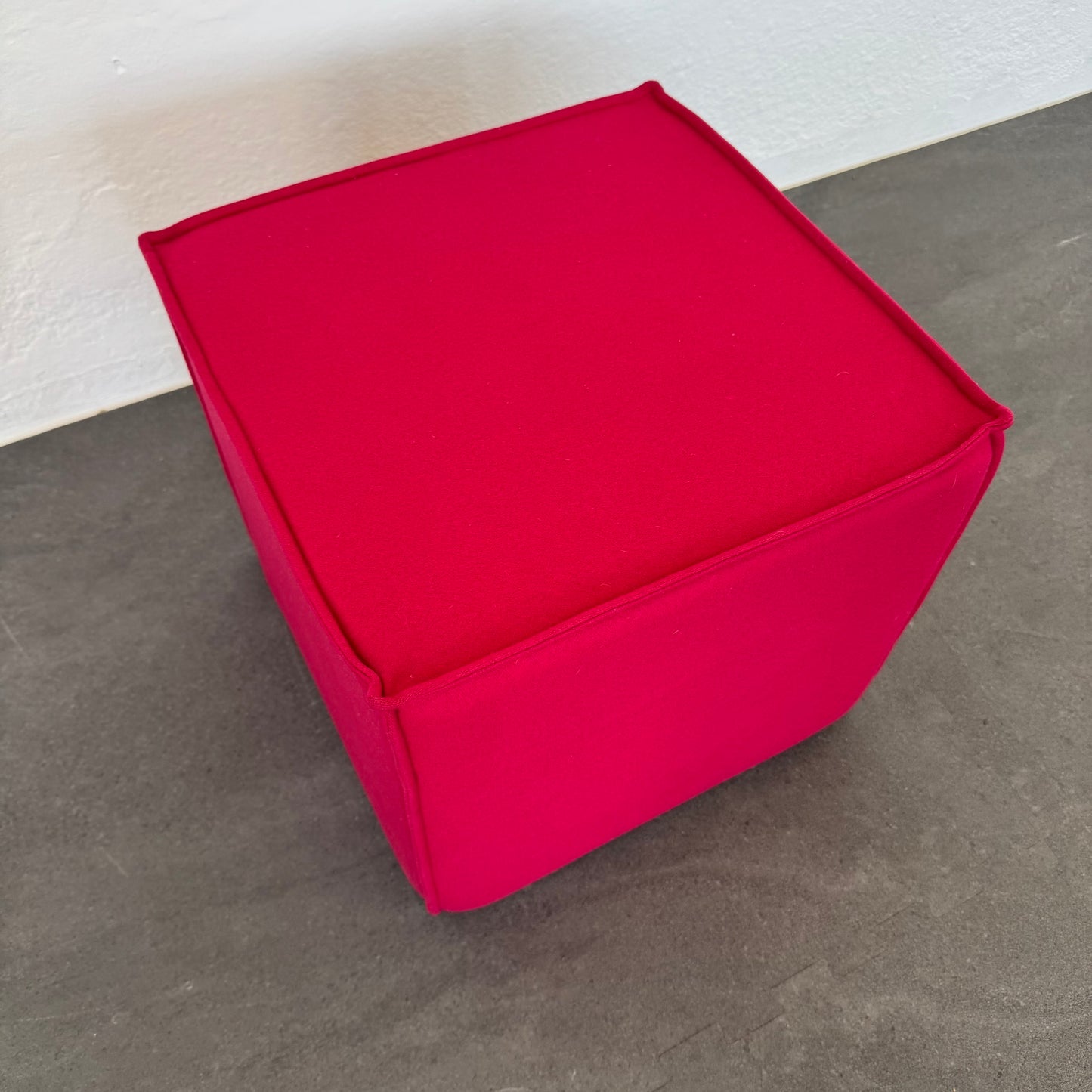 Softline Hocker Space von oben