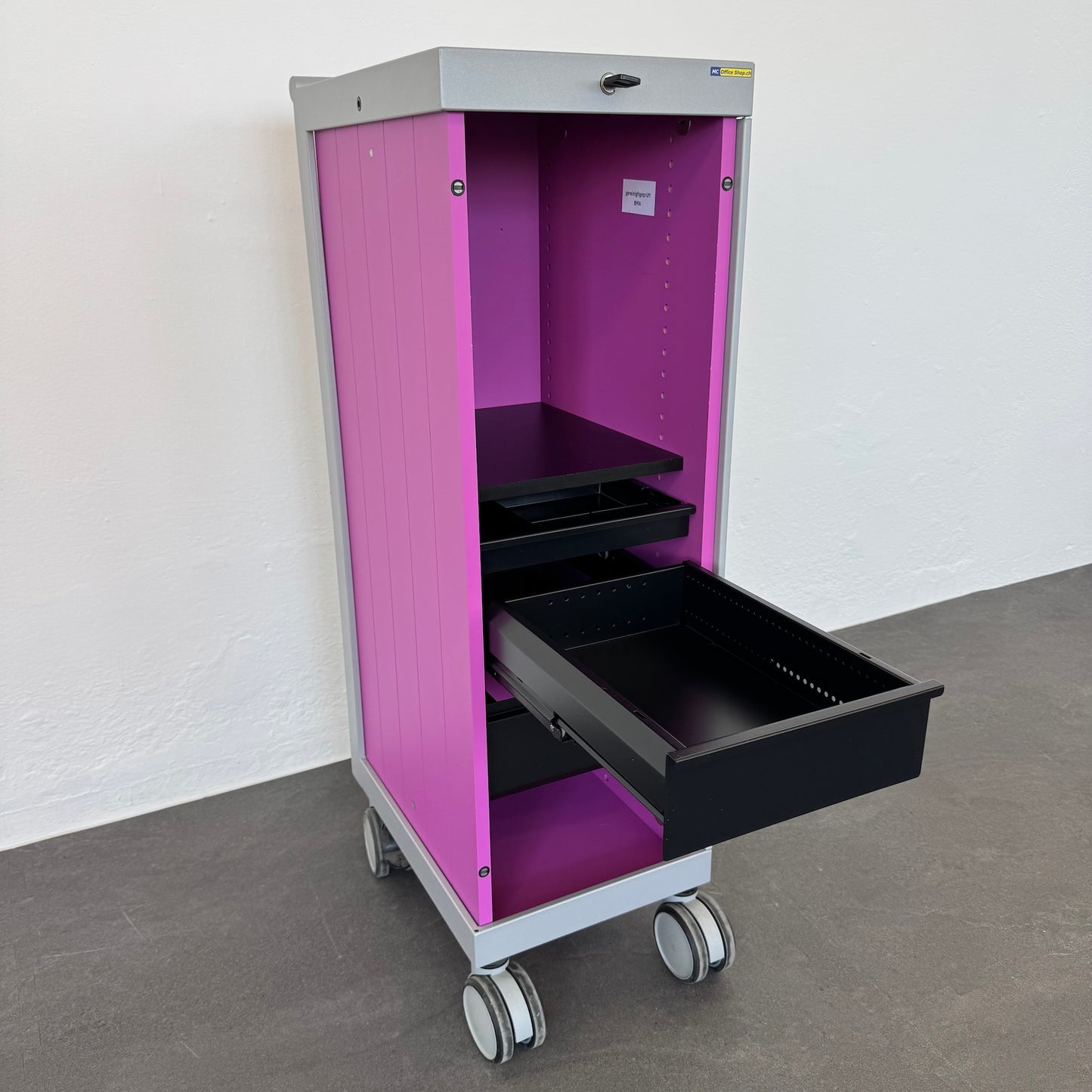 Denz D3 Roll-Caddy mit Schublade A6 offen