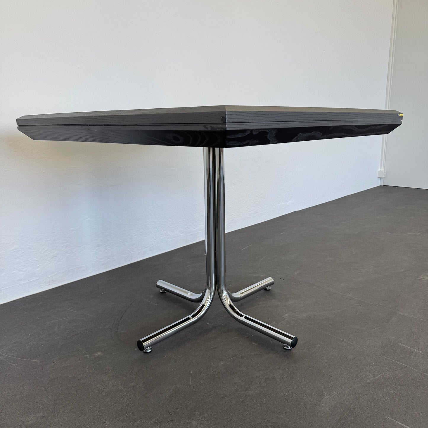 Sitag Classic Besprechungstisch Ansciht von unten