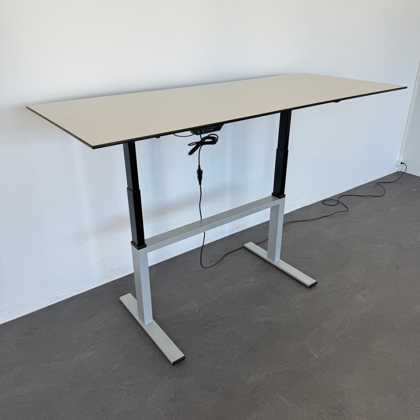 Lista Office LO Choice Sitz-Steh-Schreibtisch mit Gestell Silbergrau