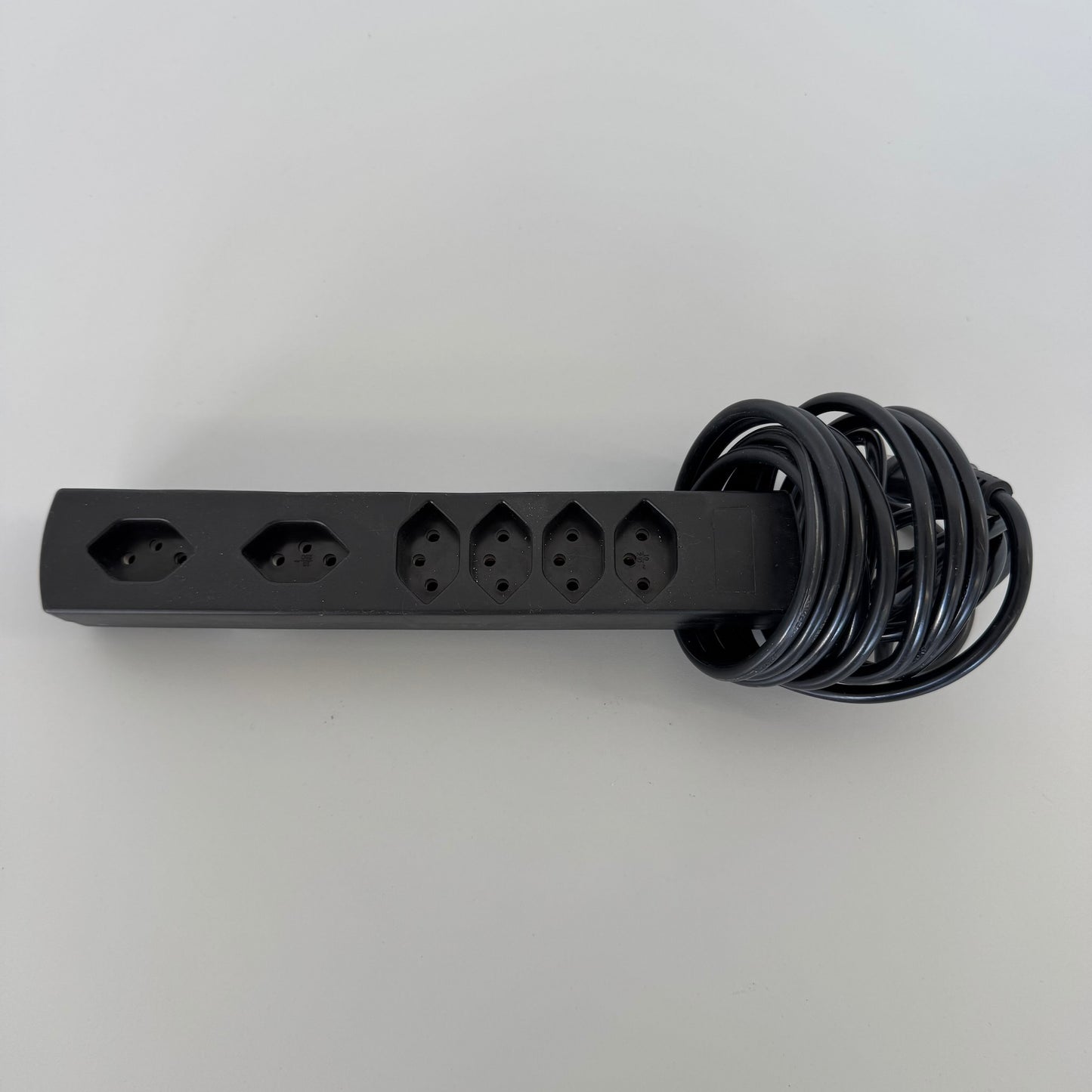 Max Hauri Swiss Line Mehrfachstecker Kunstoff Schwarz