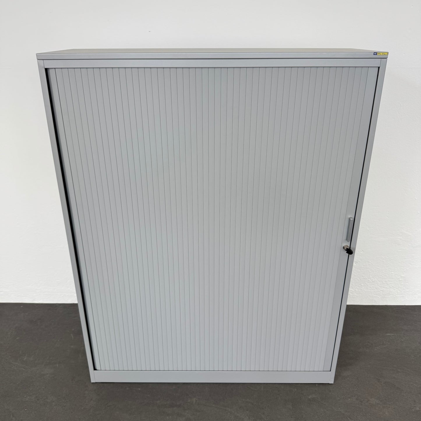 Lista Office Storage Lateralschrank Metall Silbergrau mit Metalldeckblatt