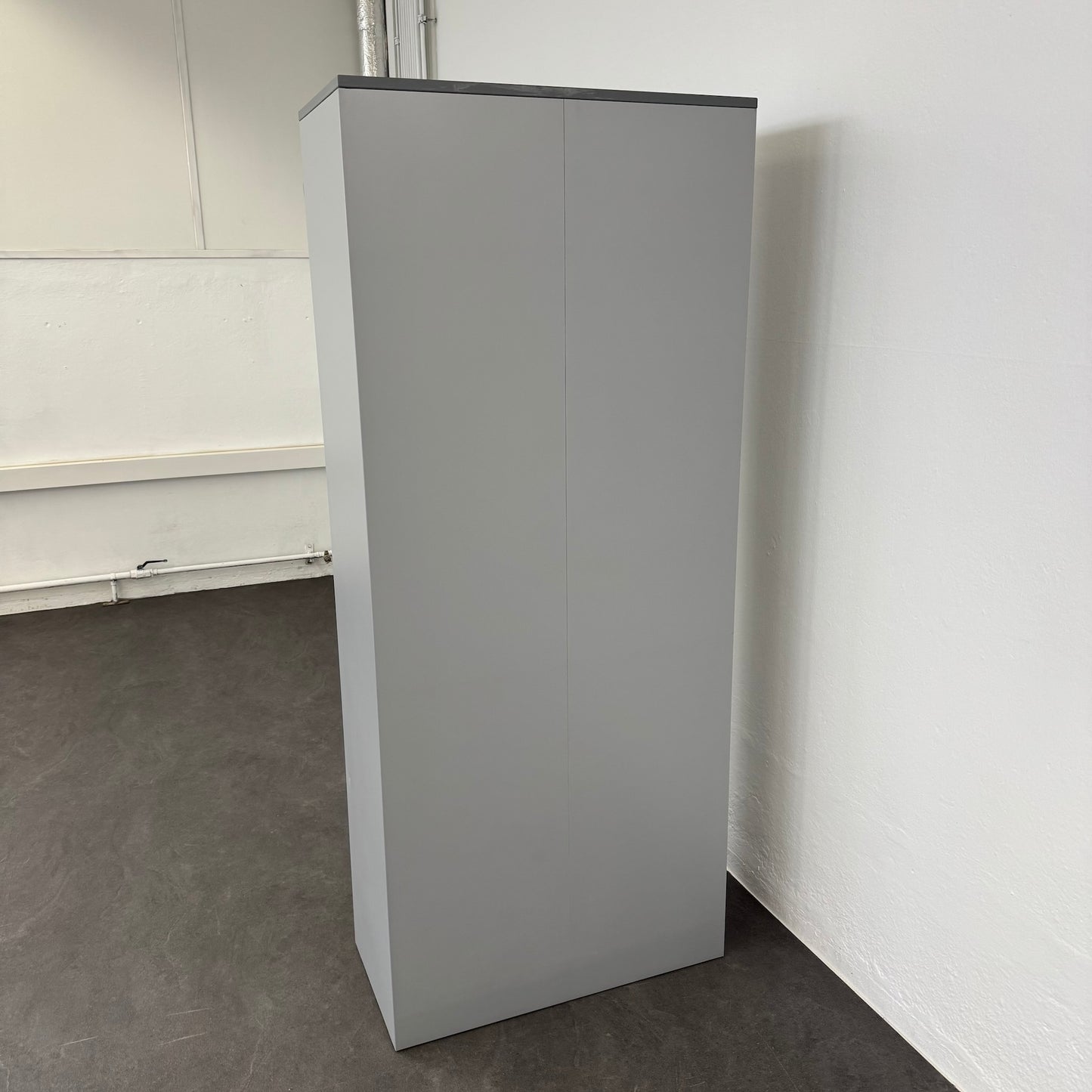 Lista Office Storage Flügeltür-Aktenschrank Ansicht von hinten