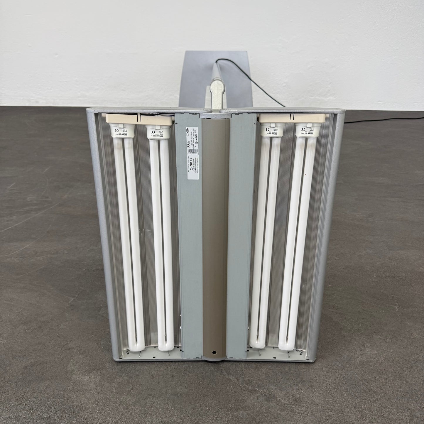 Waldamnn EOS DVS 455P Indirekt-/Direktleuchte Ansicht Leuchtmittel