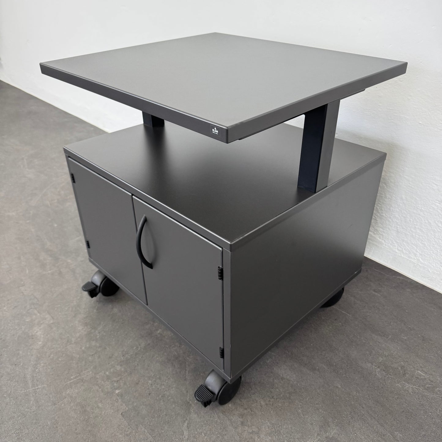 New City Flügeltür-Drucker-Caddy 550mm tief