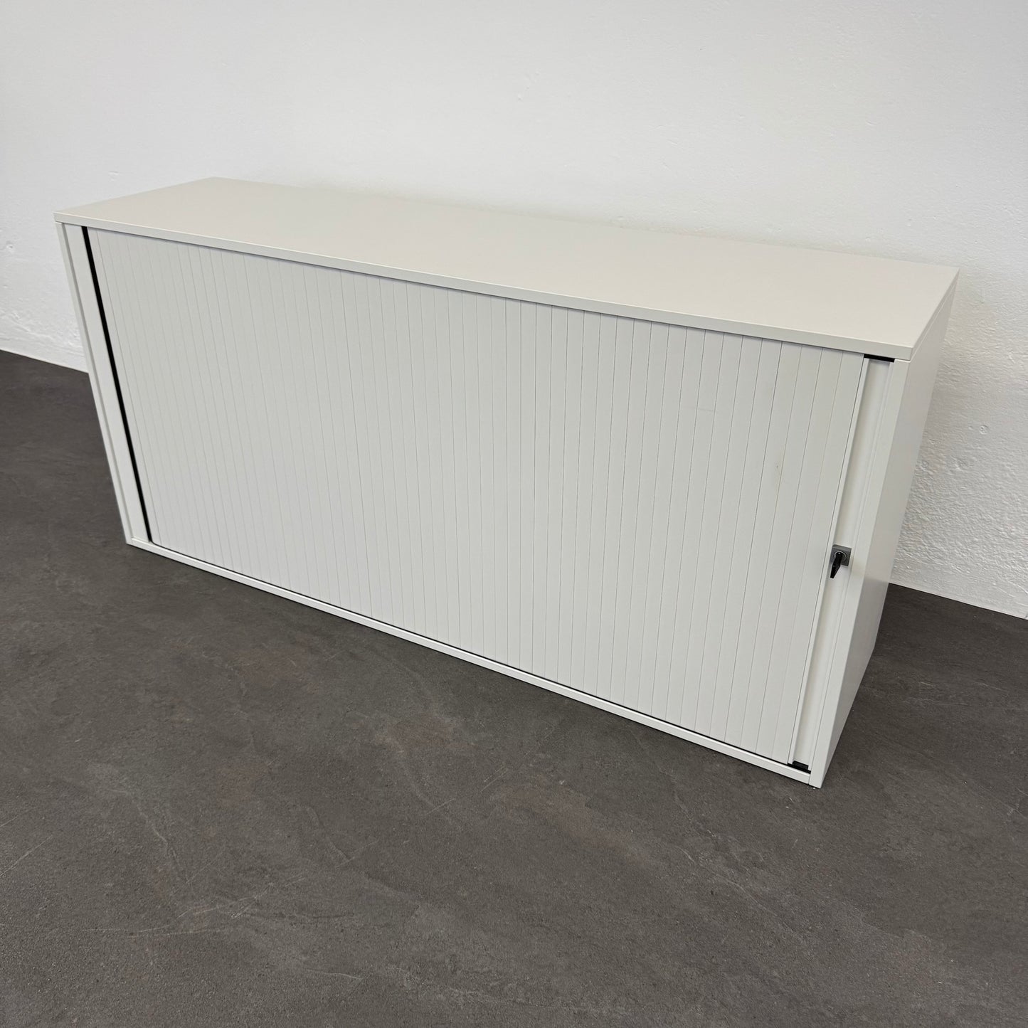 Steelcase Share It Lateralschrank mit Schlüssel