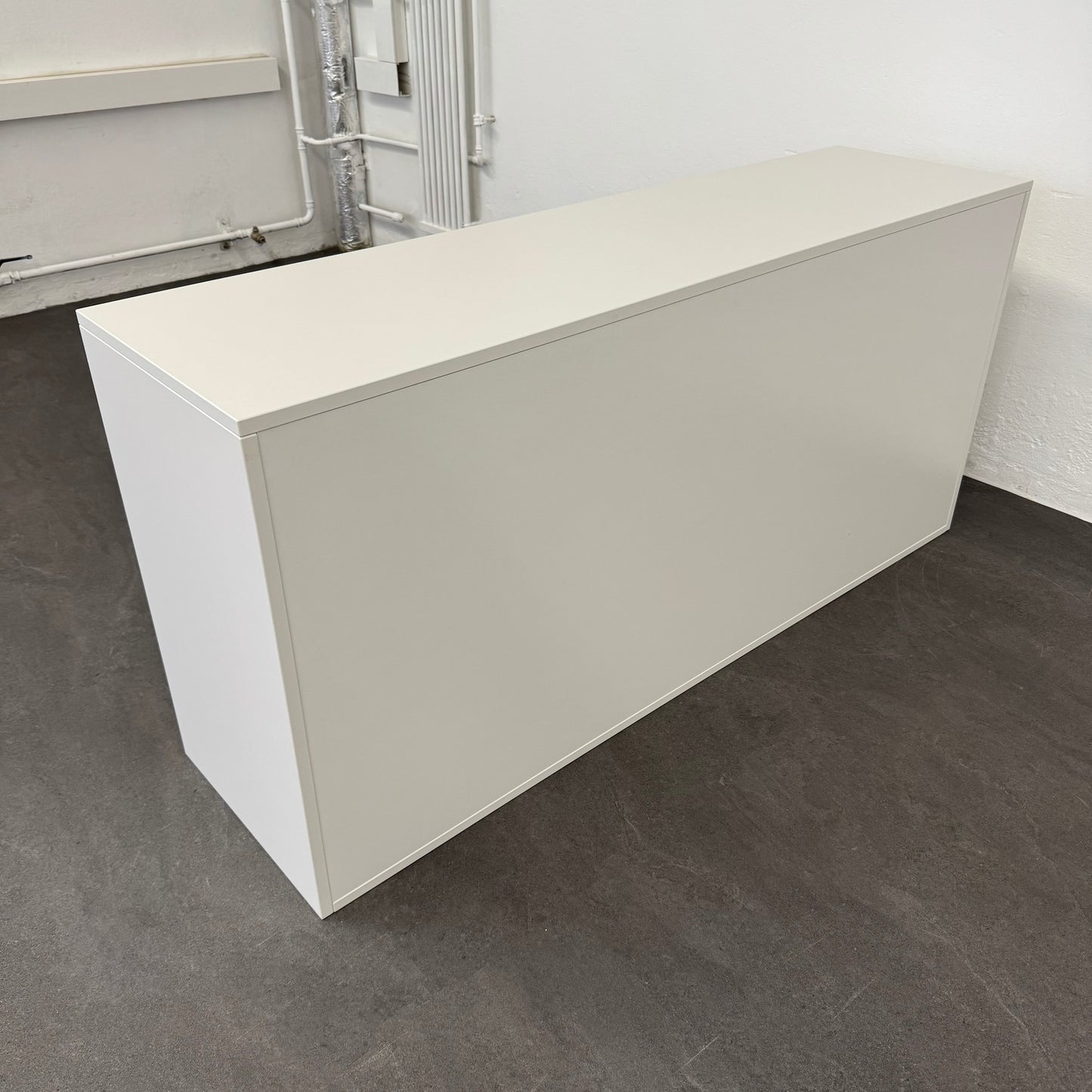 Steelcase Share It Lateralschrank Ansicht von hinten oben