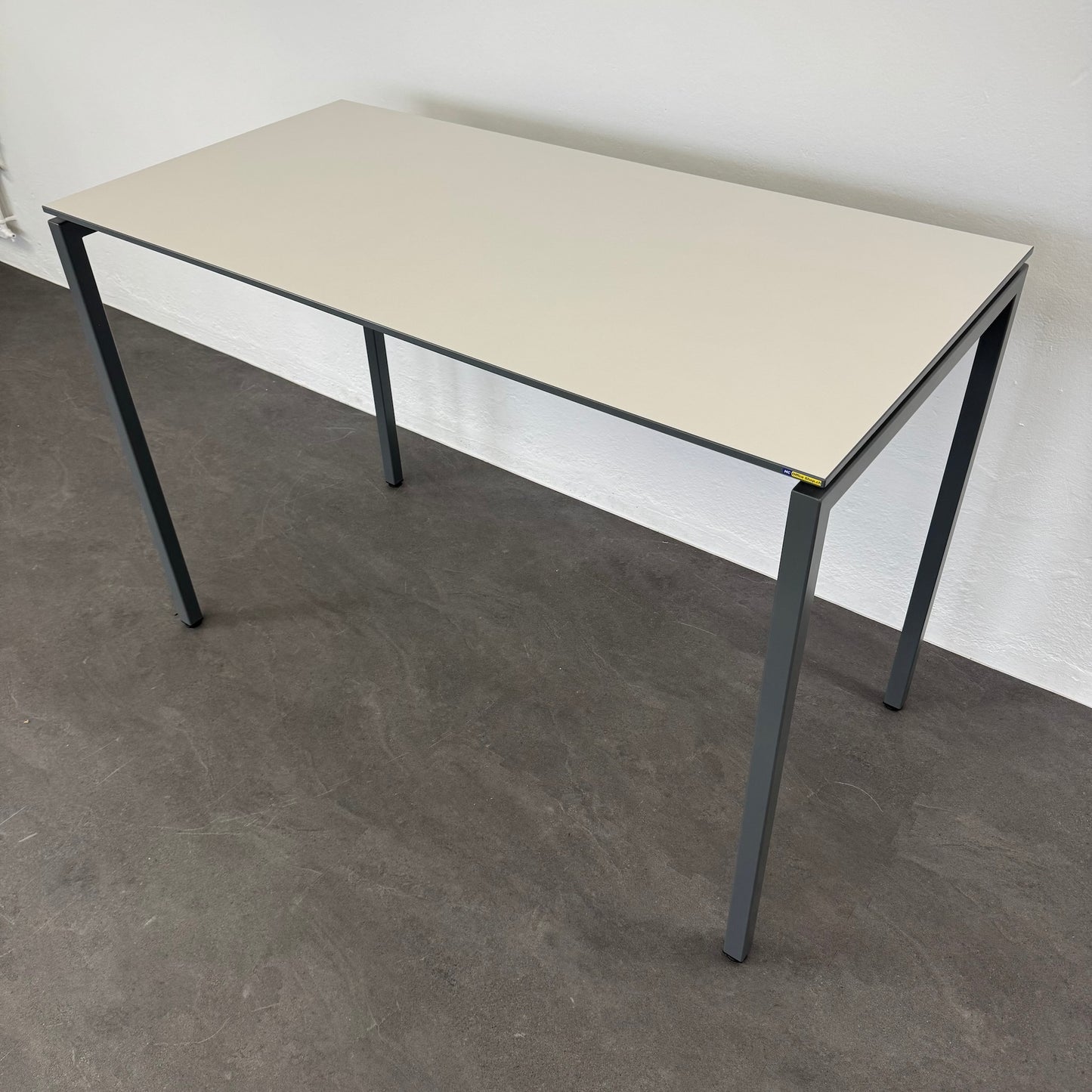 Lista Office Motion Steh-Sitzungstisch mit anthrazitem Gestell