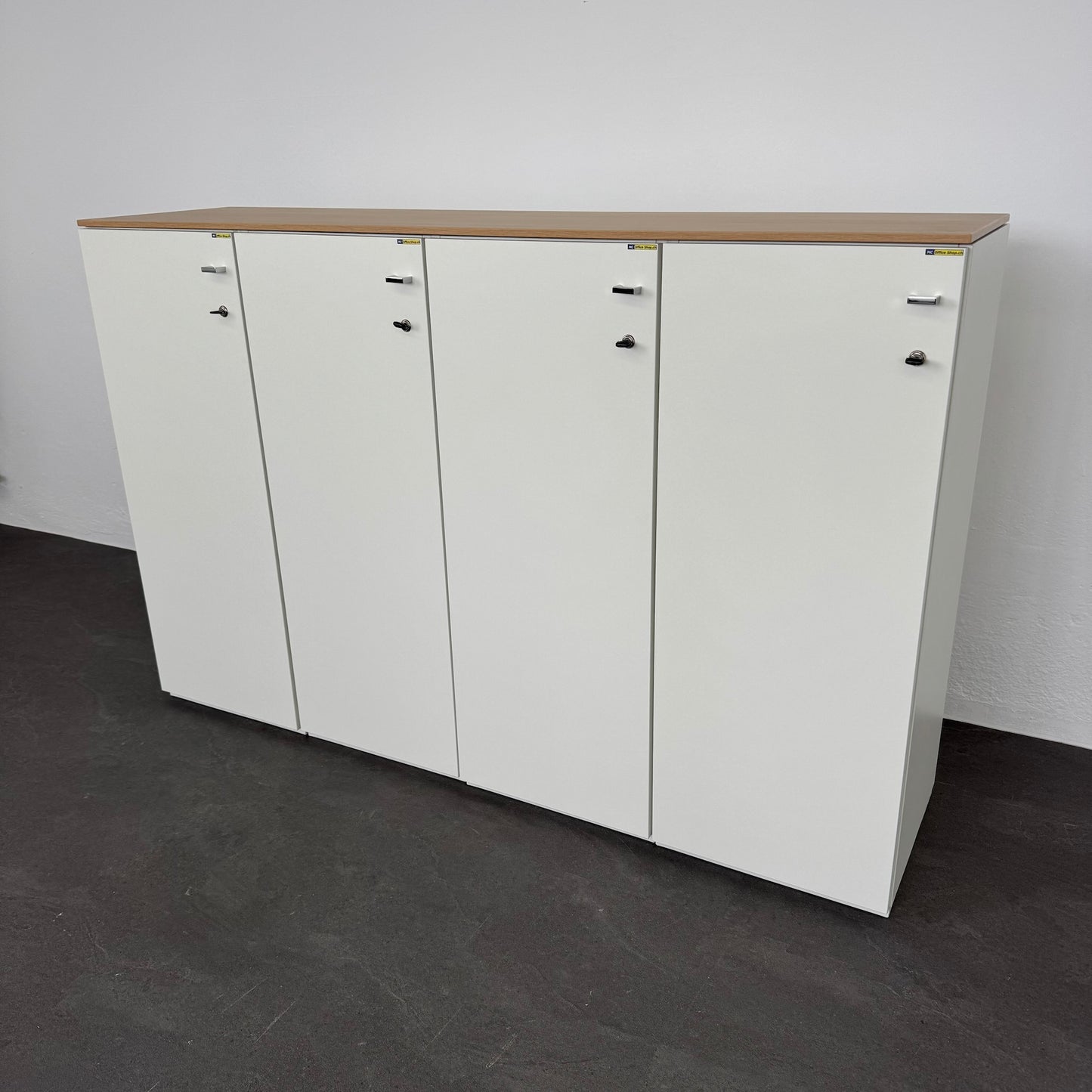 König + Neurath ACTA Classic Flügeltür-Aktenschrank mit Schlüssel