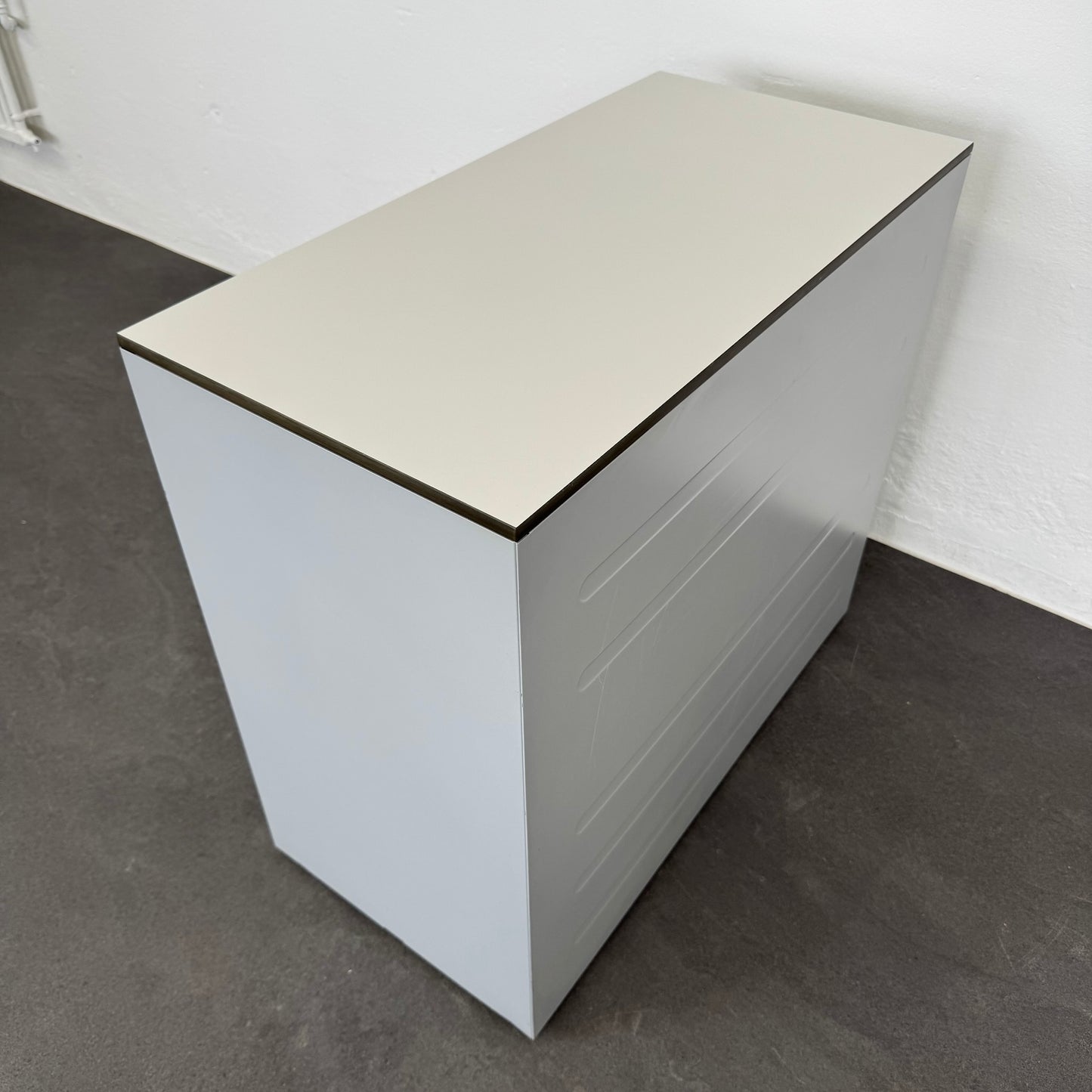 Lista Office Qub Modul-Kombination von der Seite