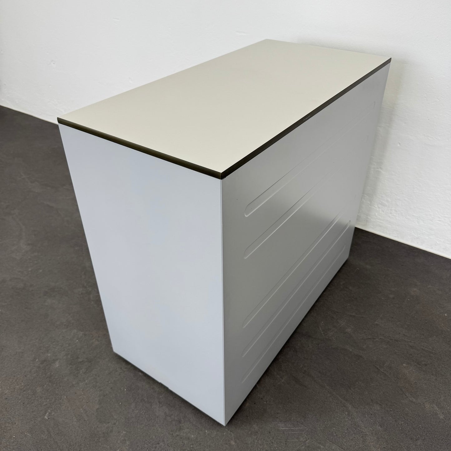Lista Office Qub Modul-Kombination von der Seite