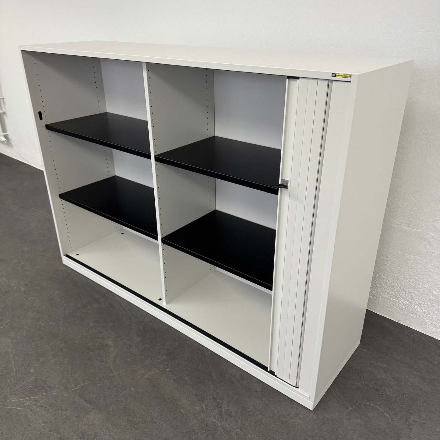Steelcase Share It Lateralschrank Ansicht von der Seite