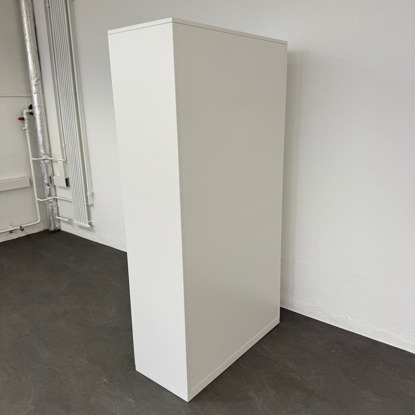 Steelcase Share It Lateralschrank seitliche Ansicht