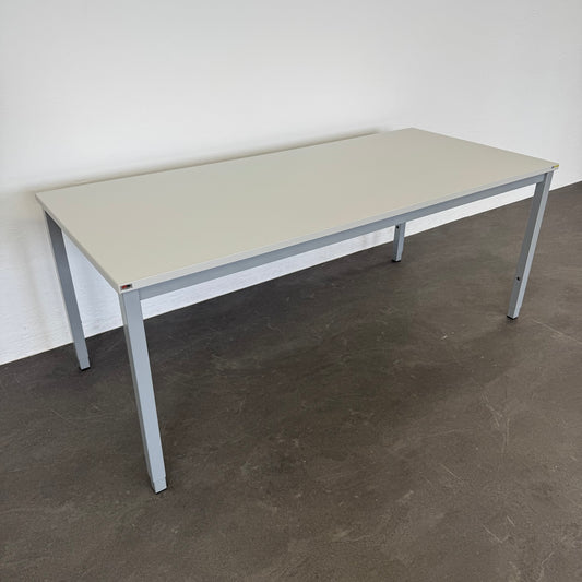 AMLINE Classic Vierbeintisch höhenverstellbar von 680 - 820mm