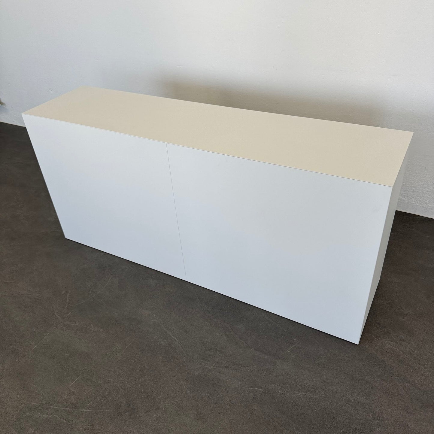 Lista Office LO Storage Schiebetür-Aktenschrank Ansicht von oben - 6040055
